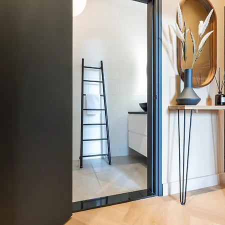 W Kitchen&private Bathroom 2p *