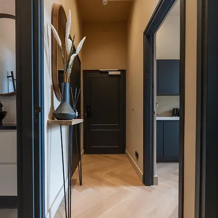 W Kitchen&private Bathroom 2p Apartment *