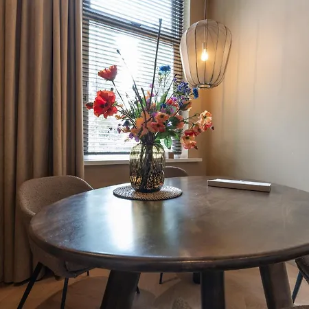 Apartmán W Kitchen & Private Bathroom 2p Breda