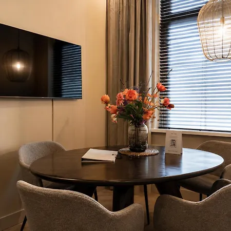 W Kitchen&private Bathroom 2p Apartment *