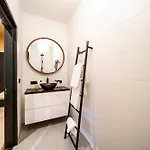 W Kitchen & Private Bathroom 2p * Bréda